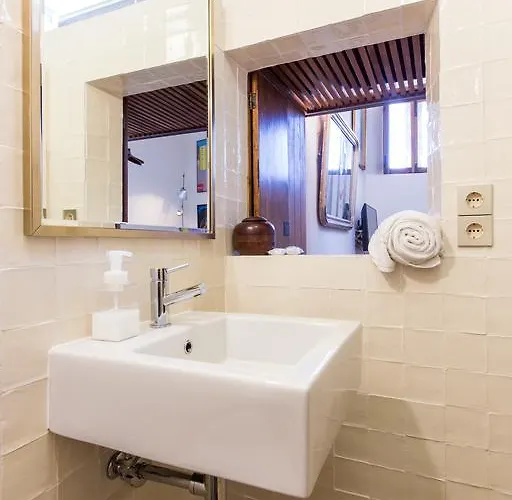 Гостевой дом Torre De Maneys Обидуш