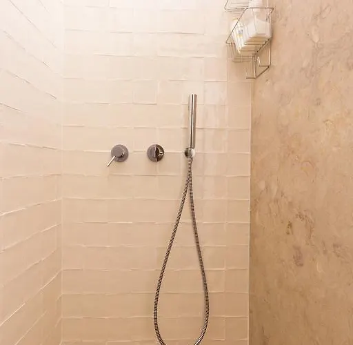 Torre De Maneys Обидуш