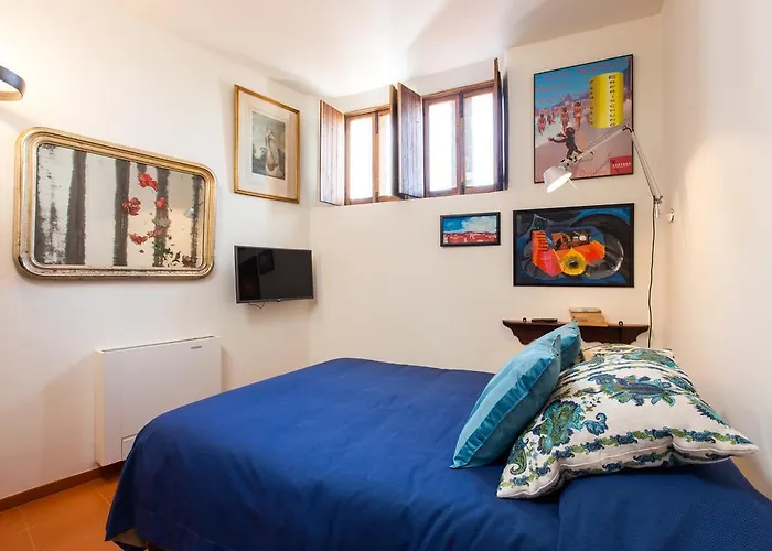 Torre De Maneys Гостевой дом