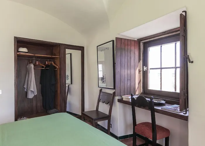 Гостевой дом Torre De Maneys 3*