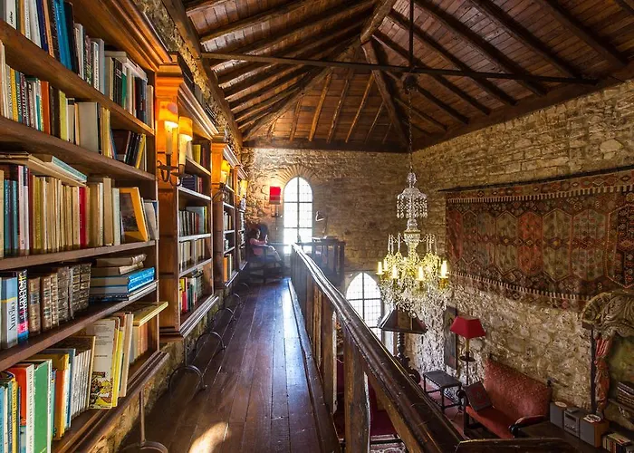 Гостевой дом Torre De Maneys Обидуш